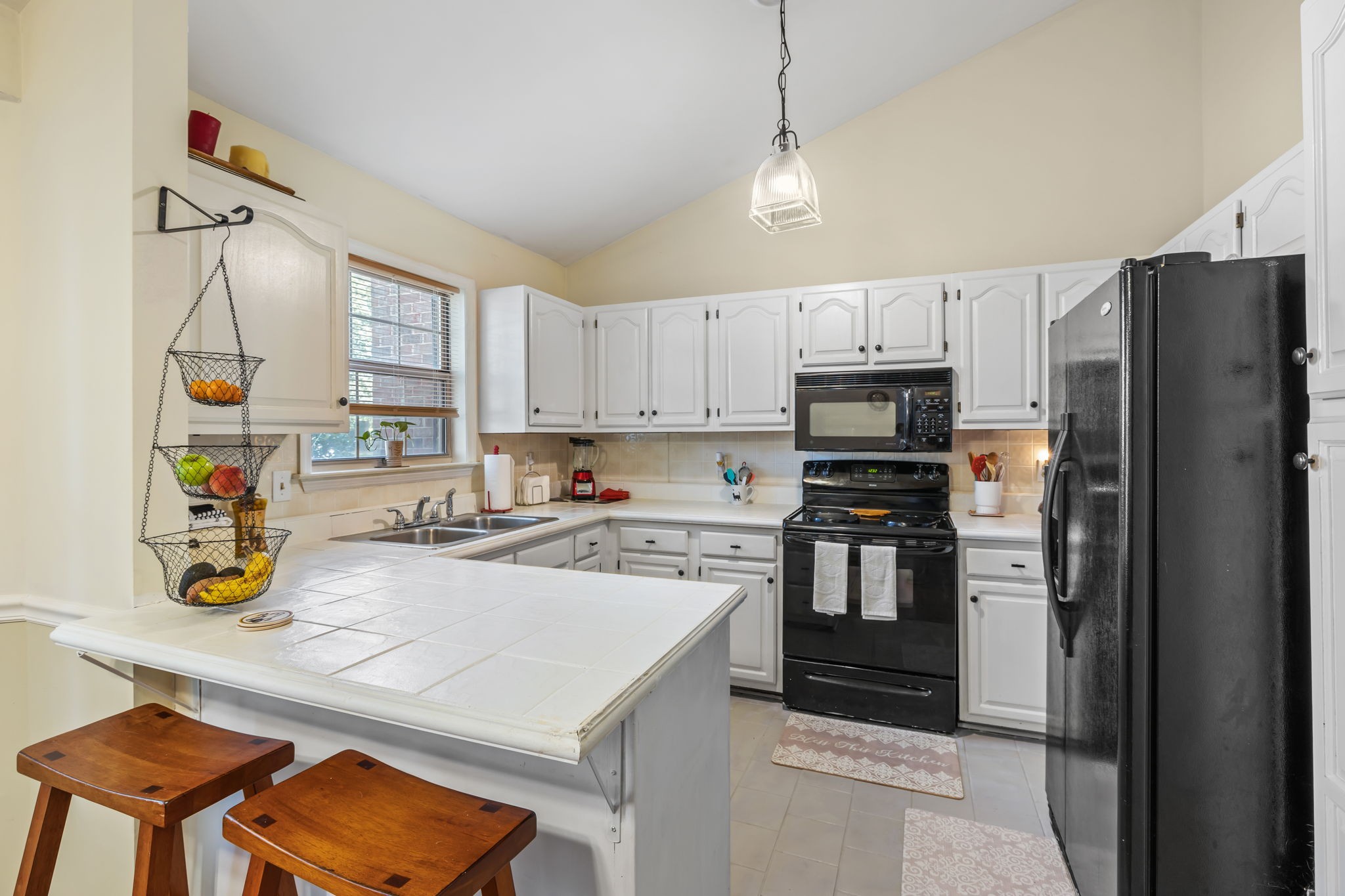 236 Pepper Ridge Circle Antioch, TN 37013 - Photo 8 of 29 Gallery Image 8