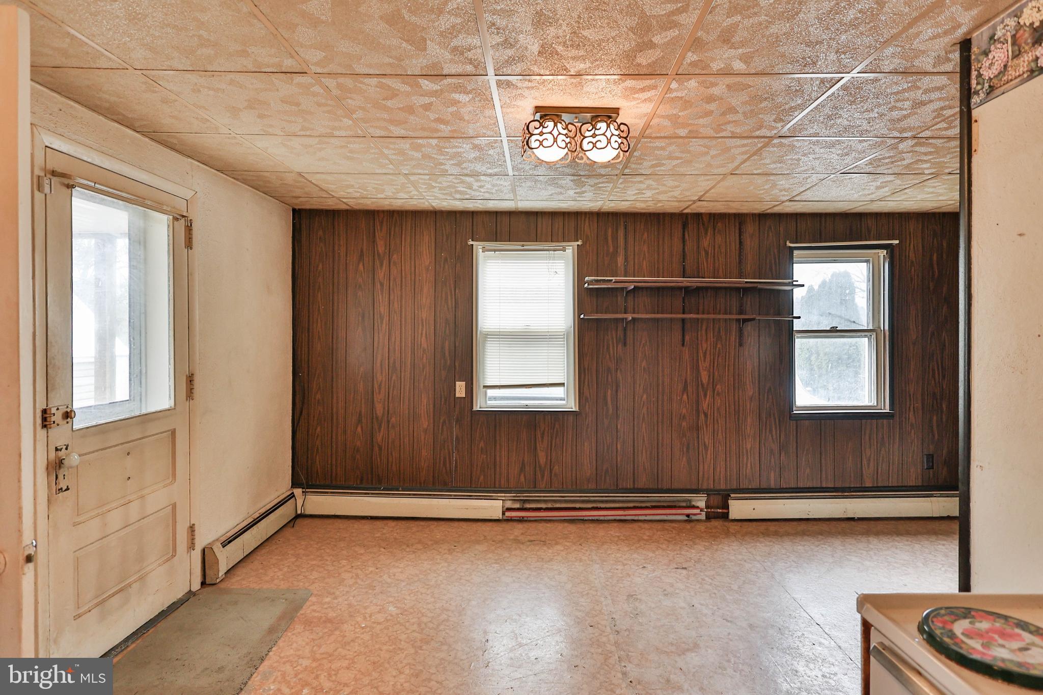 3061 Blacksmith Way Hellertown, PA 18055 - Photo 11 of 37