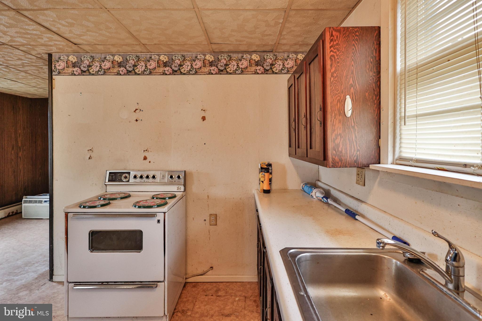 3061 Blacksmith Way Hellertown, PA 18055 - Photo 12 of 37