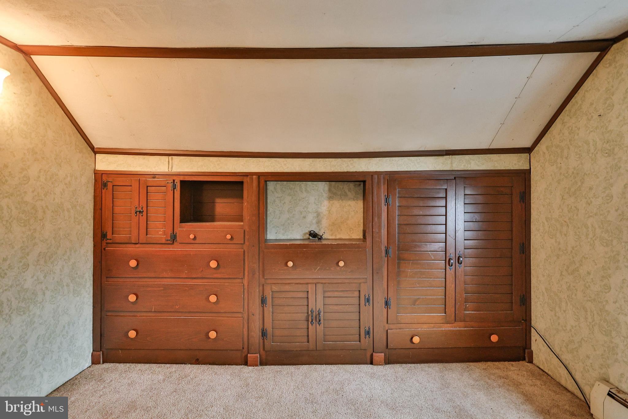 3061 Blacksmith Way Hellertown, PA 18055 - Photo 25 of 37