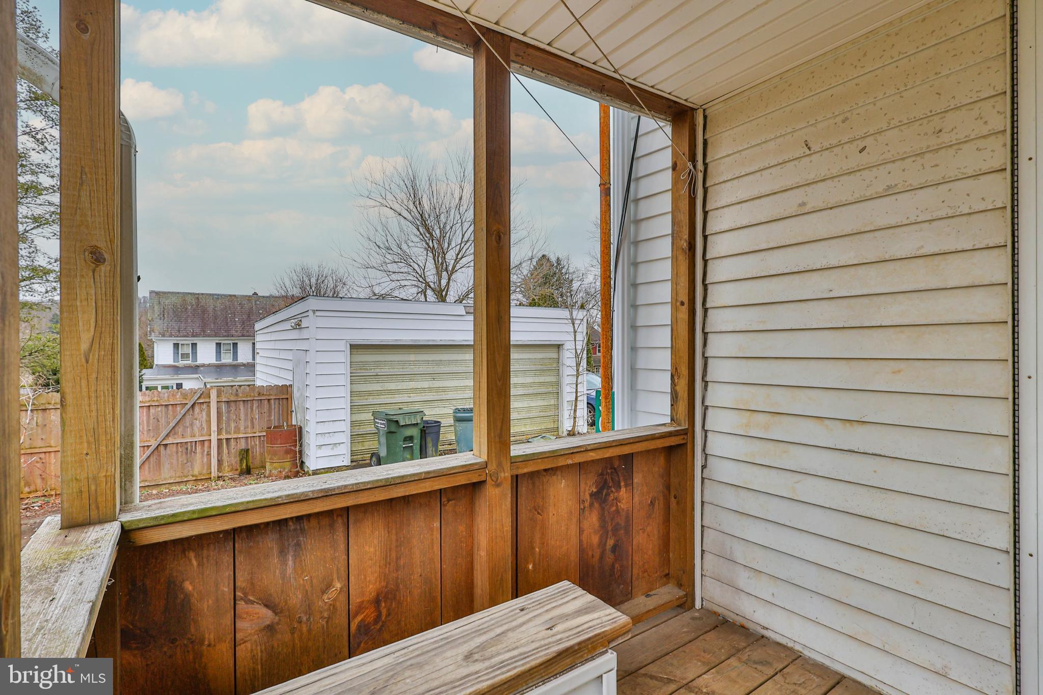 3061 Blacksmith Way Hellertown, PA 18055 - Photo 5 of 37