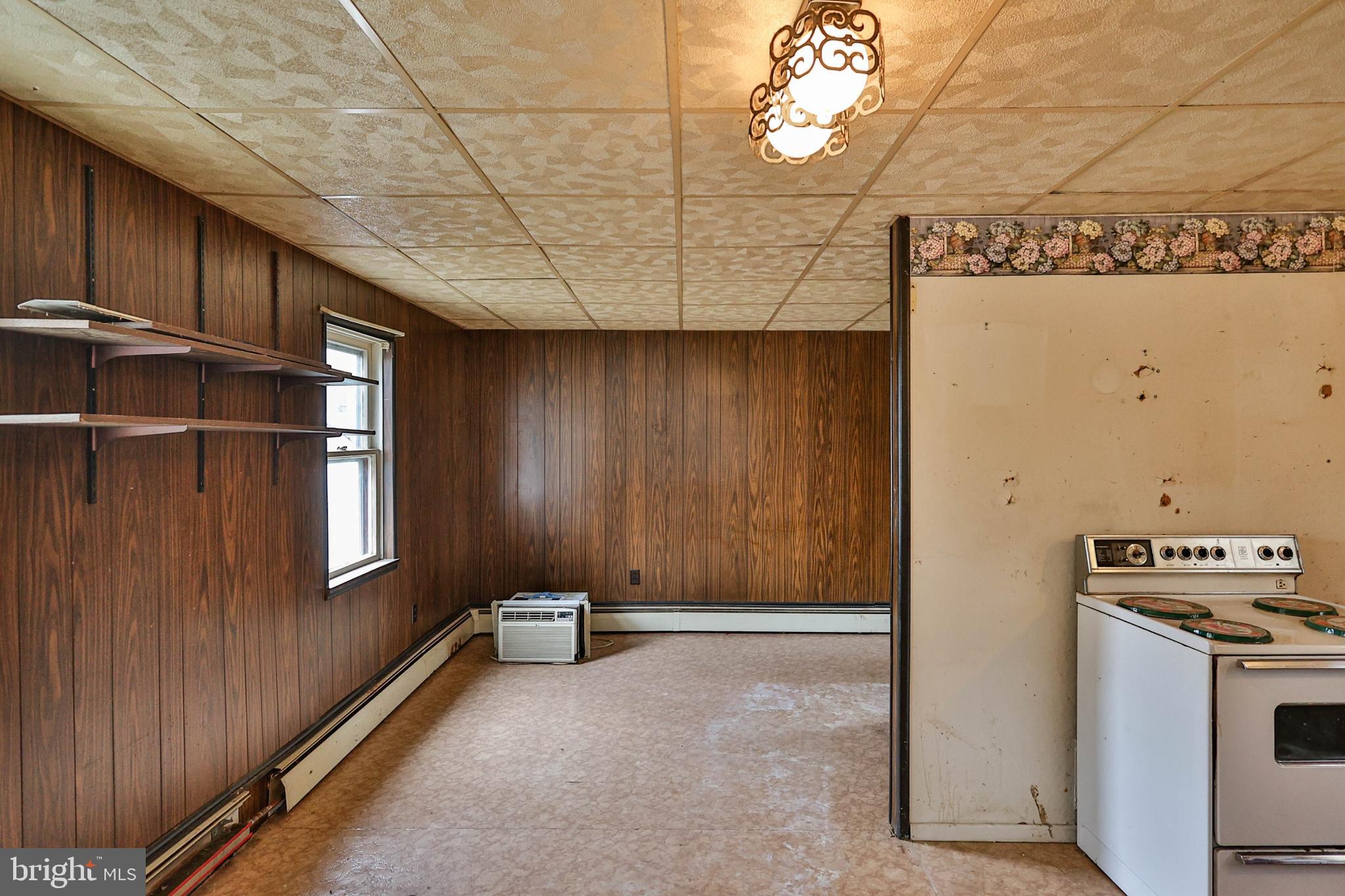 3061 Blacksmith Way Hellertown, PA 18055 - Photo 8 of 37