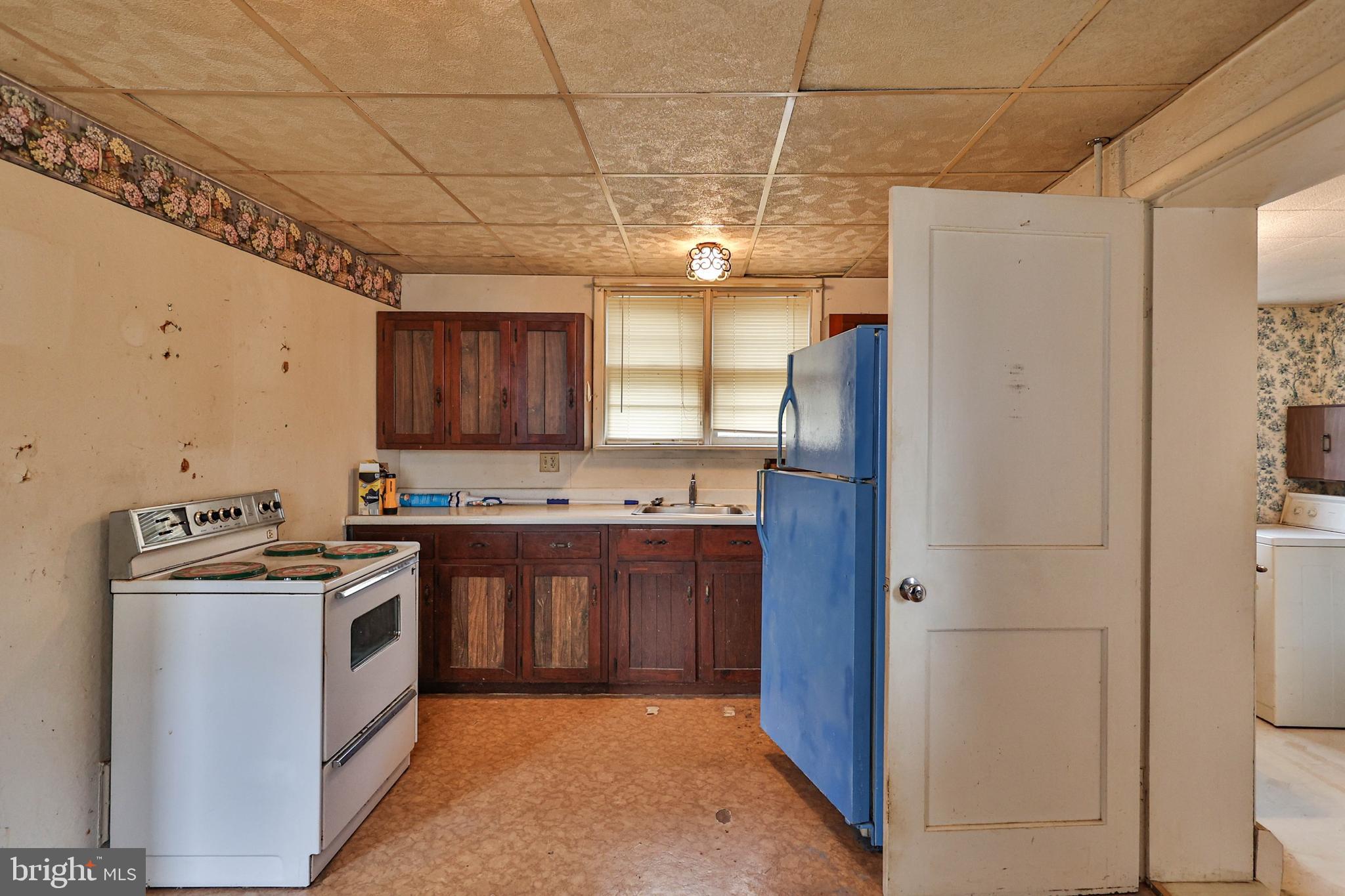 3061 Blacksmith Way Hellertown, PA 18055 - Photo 10 of 37