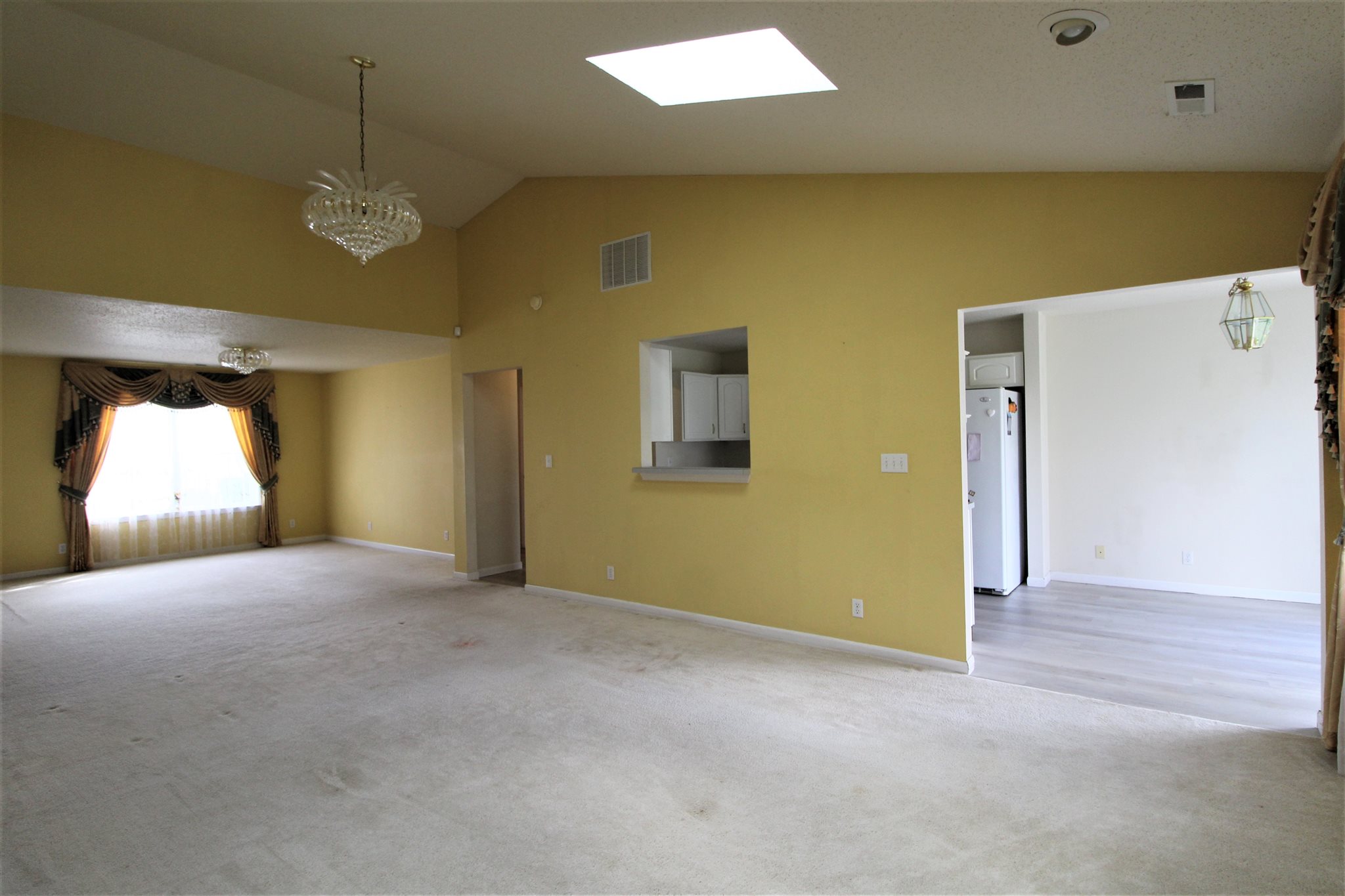 1042 Springwater Road Kokomo, IN 46902 - Photo 3 of 8