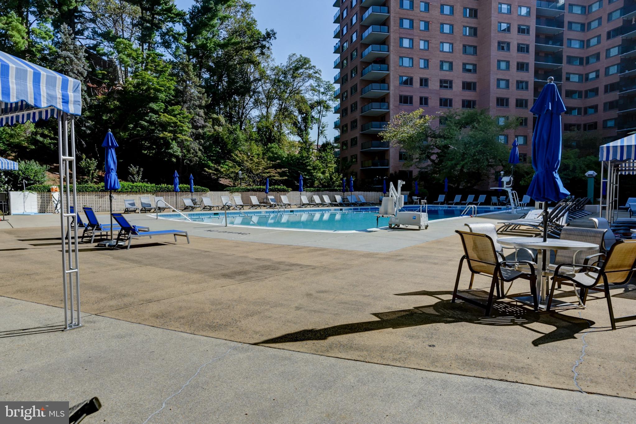 4201 Cathedral Avenue Northwest, Unit 1406E Washington, DC 20016 - Photo 35 of 58