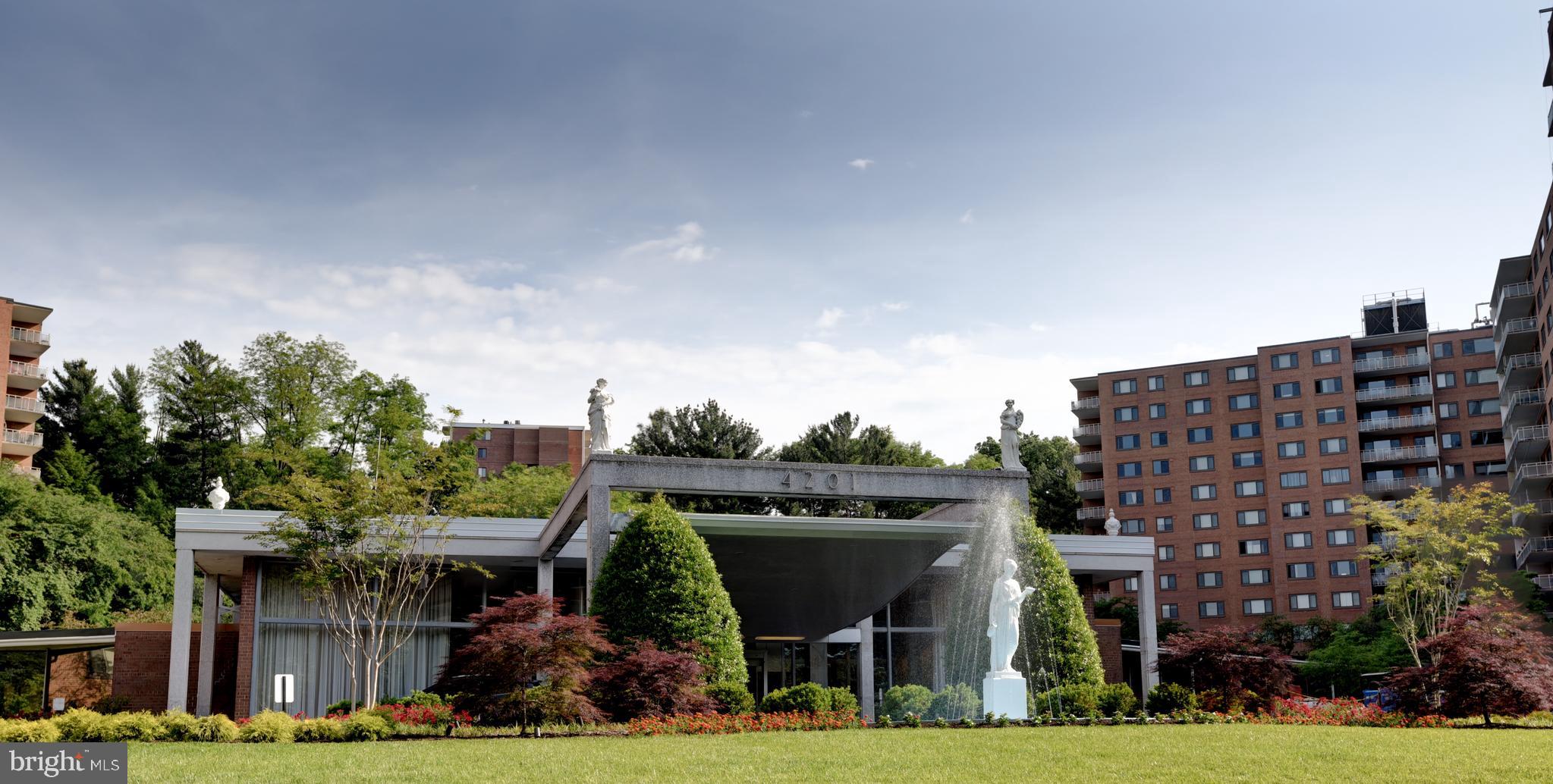 4201 Cathedral Avenue Northwest, Unit 1406E Washington, DC 20016 - Photo 4 of 58