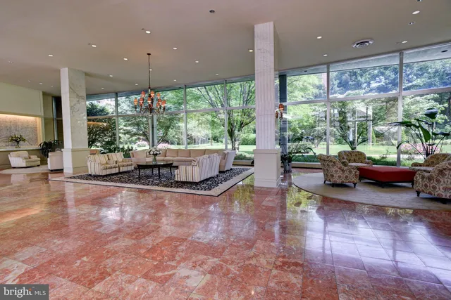 $375,000 | 4201 Cathedral Avenue Northwest, Unit 1406E, Washington, DC 20016