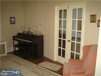 208 Rochelle Avenue Philadelphia, PA 19128 - Photo 10 of 12 Gallery Image 10
