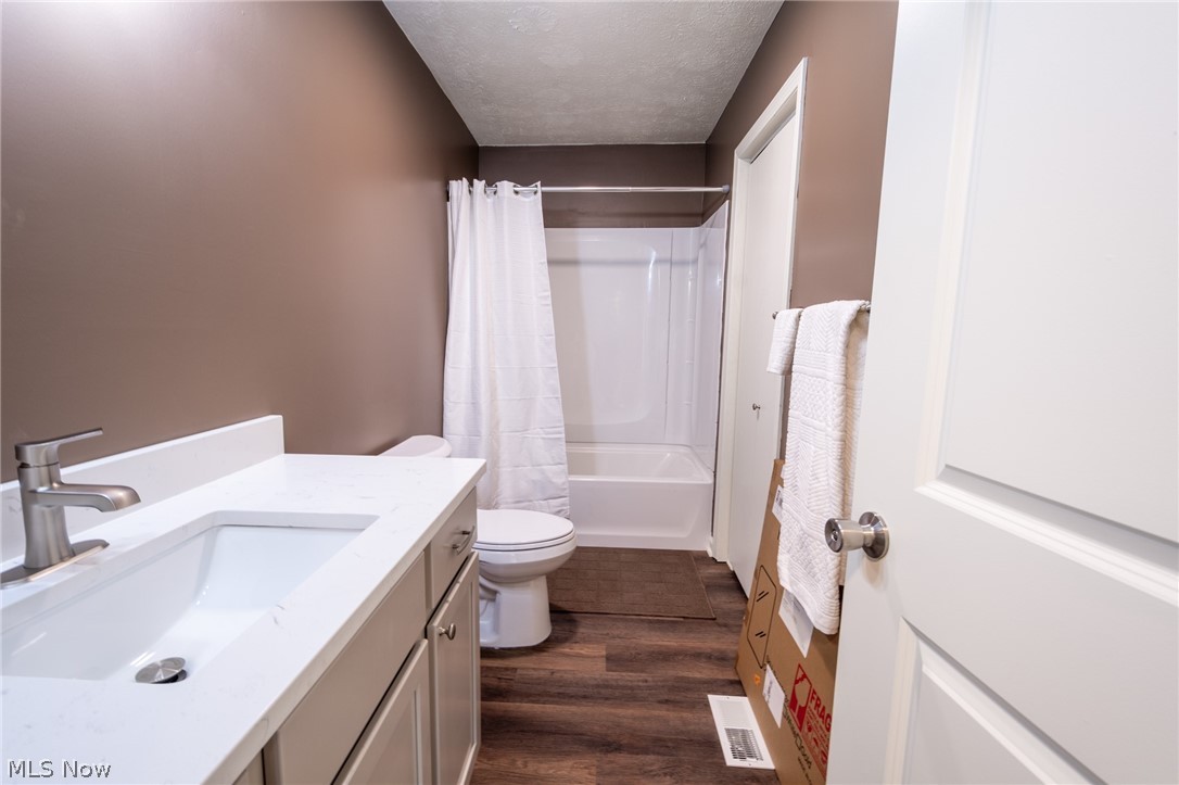 1200 Way Road Rome, OH 44085 - Photo 28 of 49 Gallery Image 28