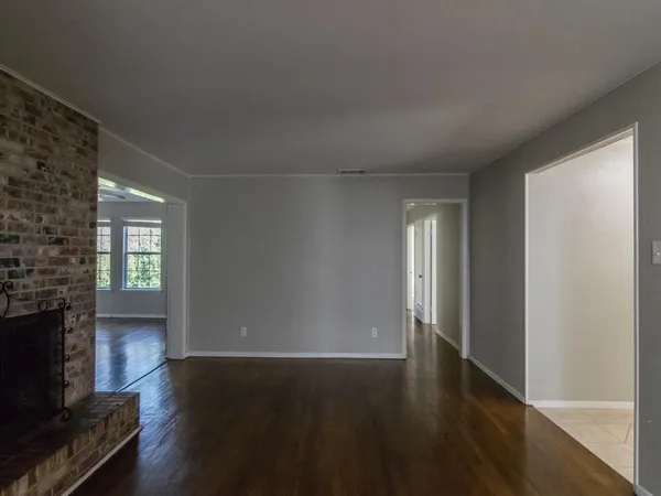 $2,125 | 4225 Hillsdale Lane, Garland, TX 75042