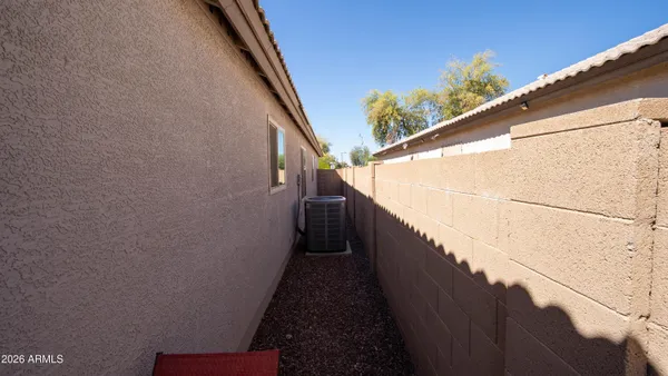 $450,000 | 1717 East Beautiful Lane, Phoenix, AZ 85042