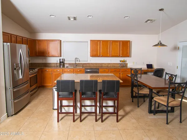 $450,000 | 1717 East Beautiful Lane, Phoenix, AZ 85042