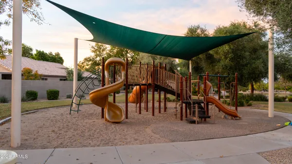 $450,000 | 1717 East Beautiful Lane, Phoenix, AZ 85042