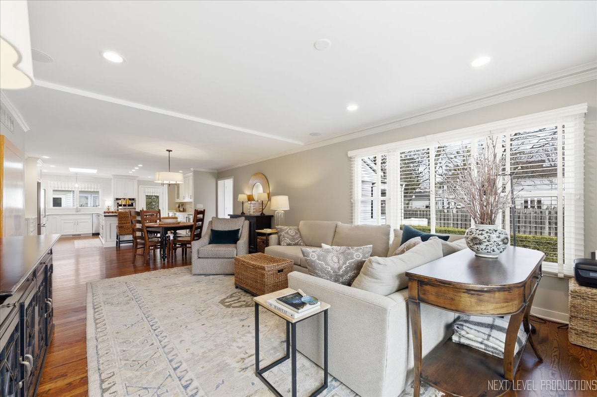 629 Peck Road Geneva, IL 60134 - Photo 14 of 38 a living room with furniture and a table