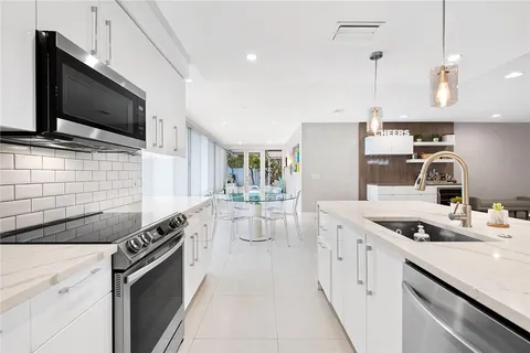 $1,429,000 | 2801 Northeast 59th Street, Fort Lauderdale, FL 33308