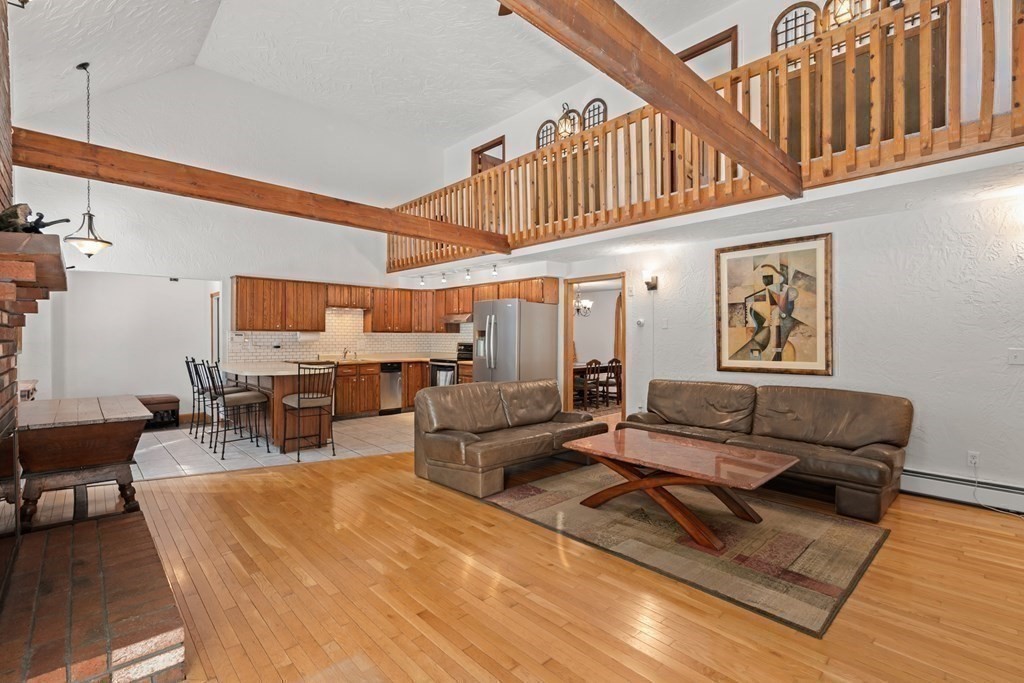 8 Heather Hill Road Acton, MA 01720 - Photo 11 of 35 Gallery Image 11