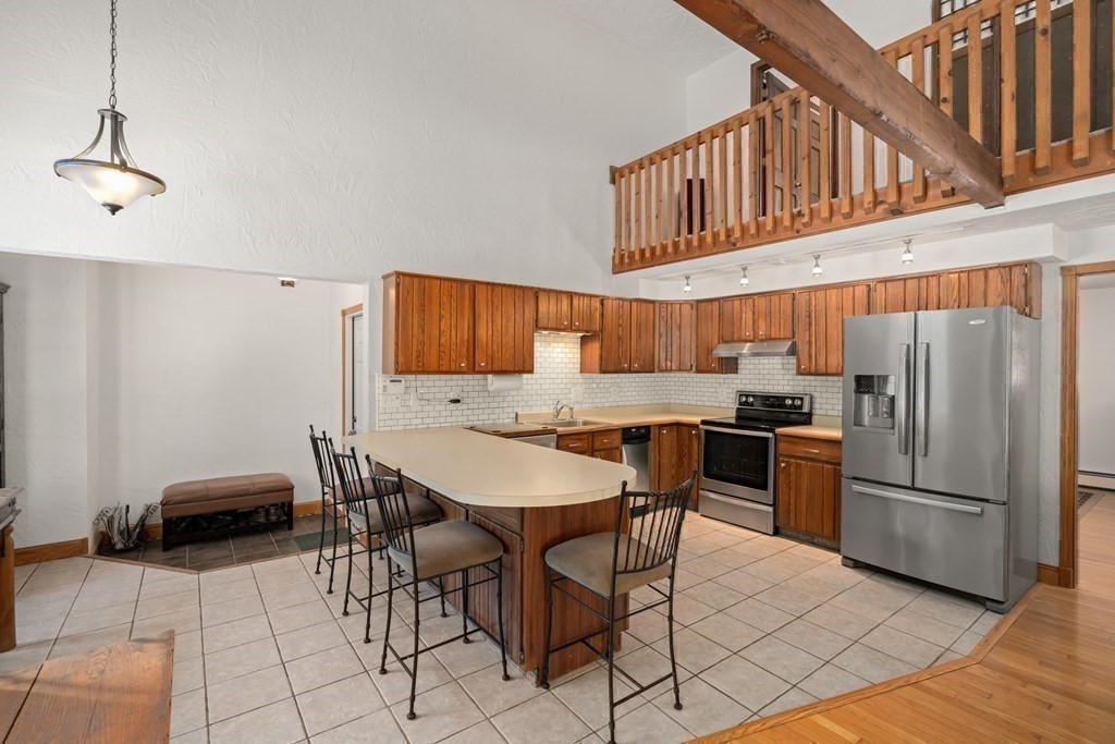 8 Heather Hill Road Acton, MA 01720 - Photo 12 of 35 Gallery Image 12