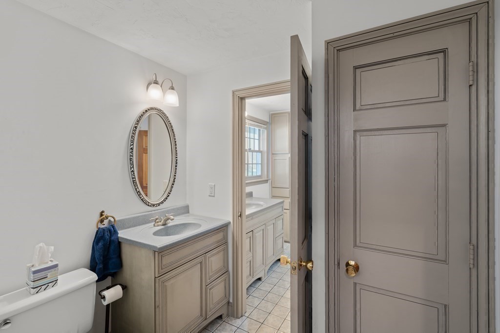 8 Heather Hill Road Acton, MA 01720 - Photo 17 of 35 Gallery Image 17