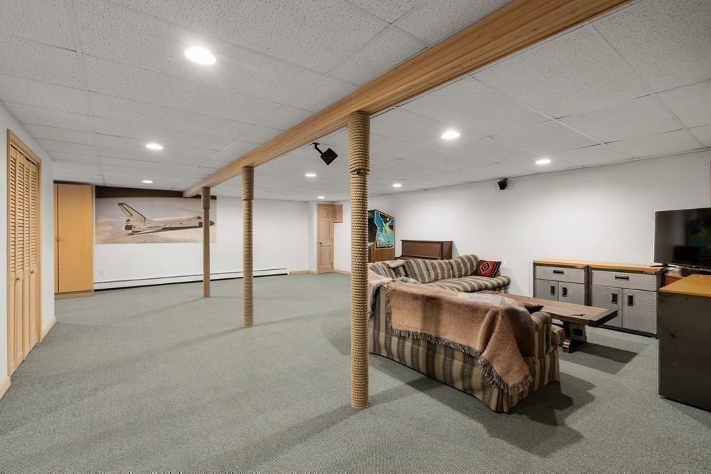 8 Heather Hill Road Acton, MA 01720 - Photo 24 of 35 Gallery Image 24
