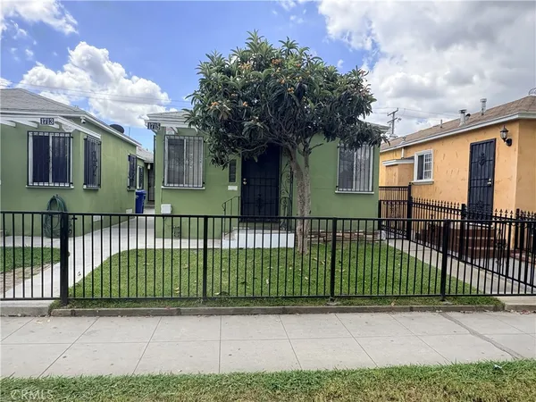 $2,065 | 1715 West Olympic Boulevard, Montebello, CA 90640