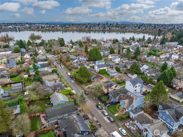 $749,000 | 713 North 70th Street, Seattle, WA 98103