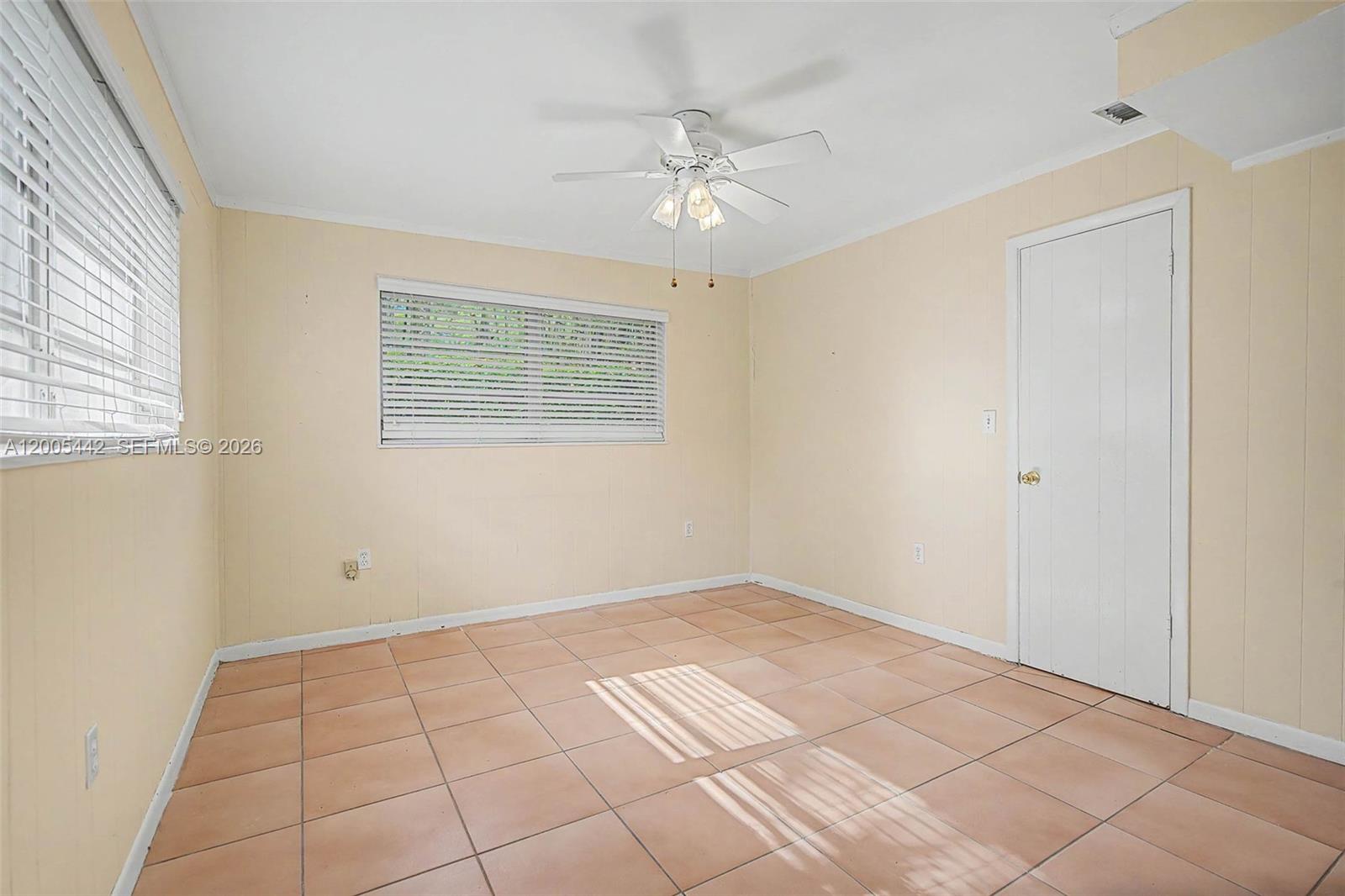 8115 Southwest 63rd Place Miami, FL 33143 - Photo 8 of 32