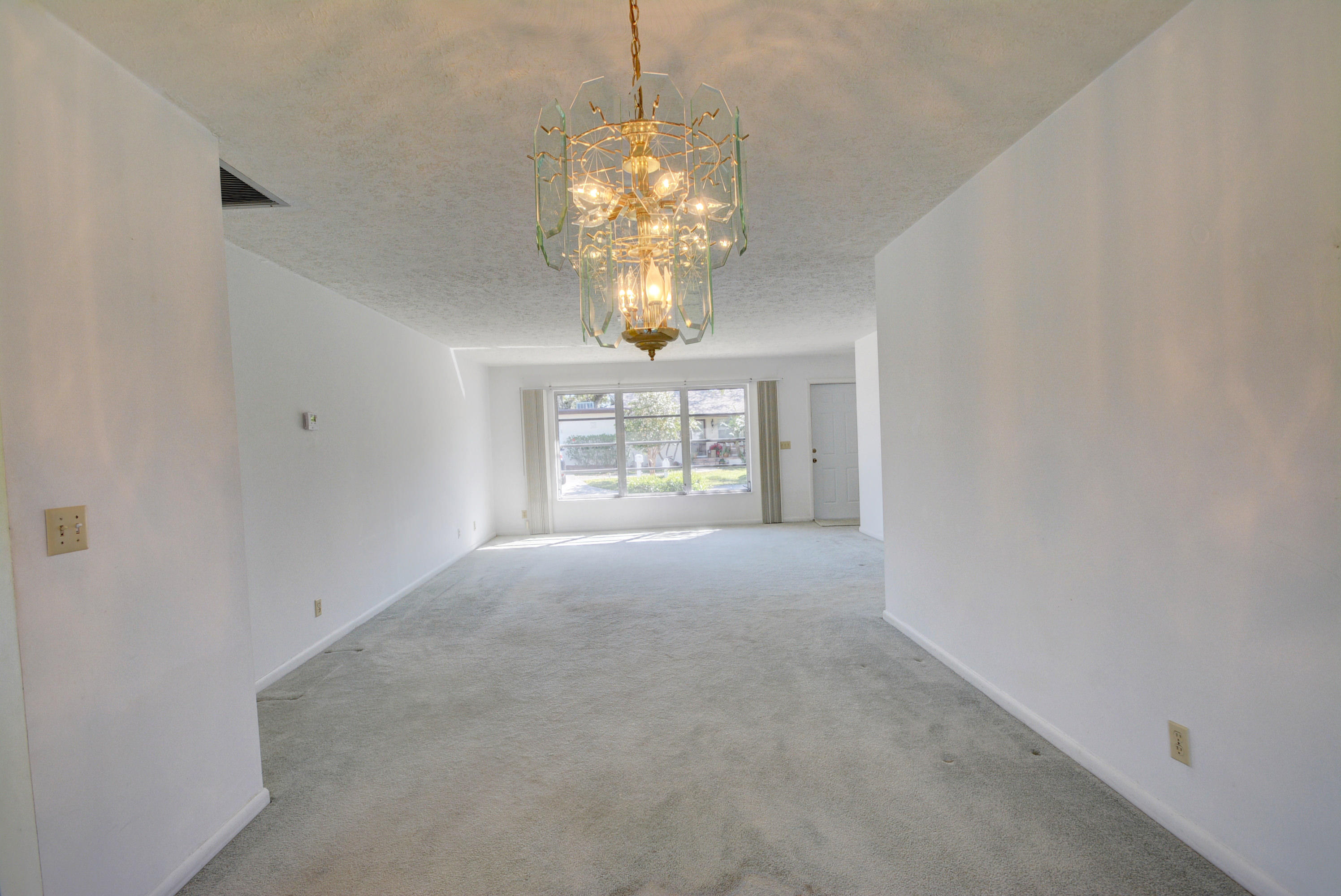 785 Southwest Salerno Road Stuart, FL 34997 - Photo 20 of 51 Dining room/living room