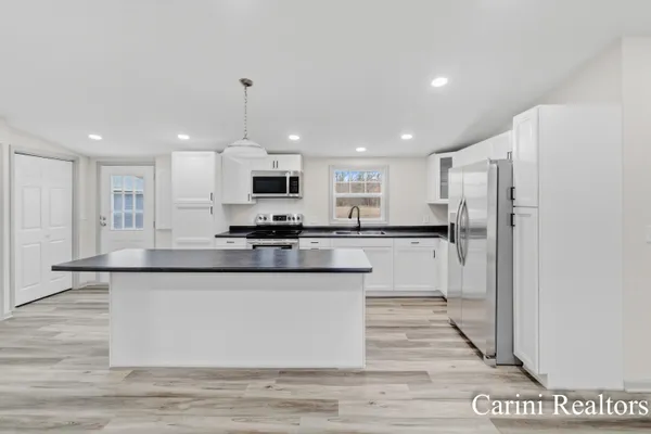 $275,000 | 5324 Nadeau Drive, Pullman, MI 49450