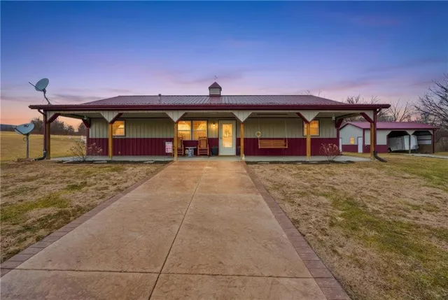 $325,000 | 44 J Highway, Plattsburg, MO 64477