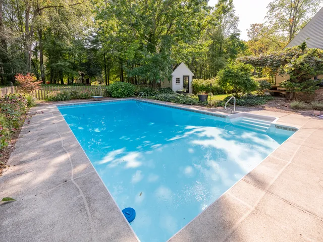 $995,000 | 21520 Swafford Road, Battle Creek, MI 49017