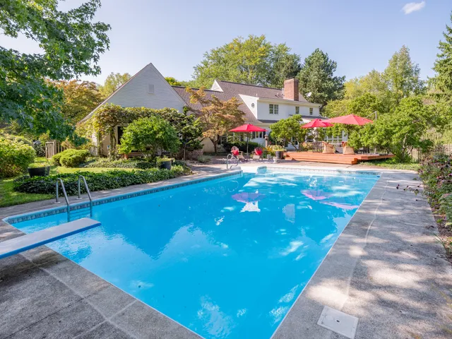 $995,000 | 21520 Swafford Road, Battle Creek, MI 49017