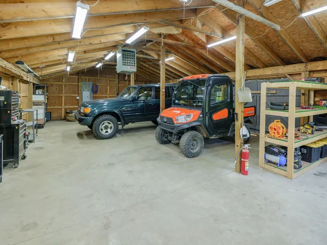 $995,000 | 21520 Swafford Road, Battle Creek, MI 49017