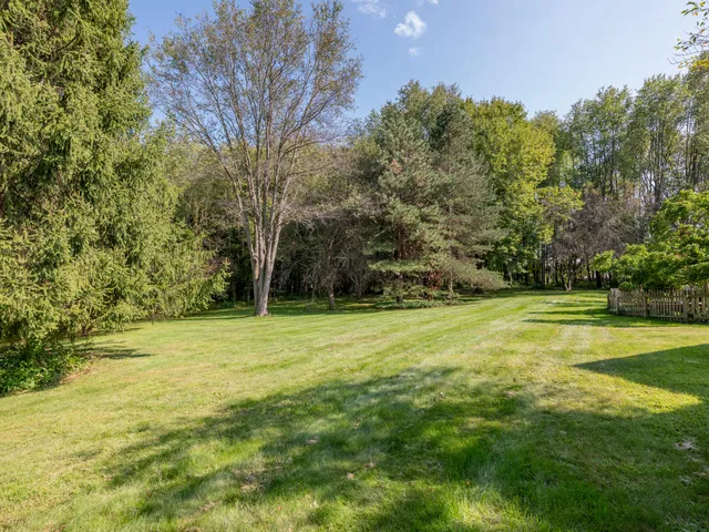 $995,000 | 21520 Swafford Road, Battle Creek, MI 49017