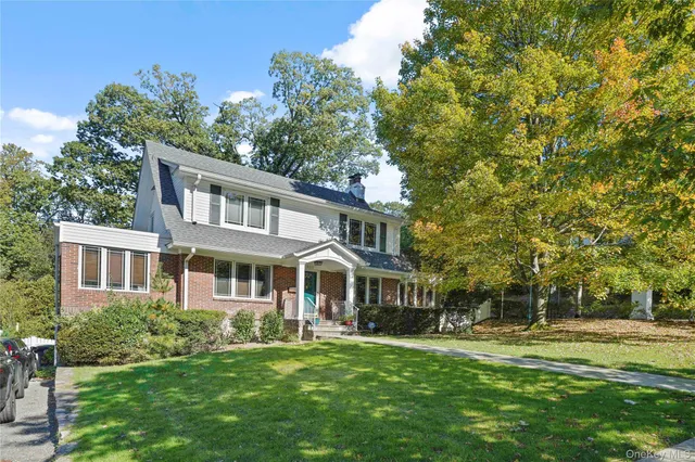 $1,595,000 | 425 Washington Avenue, Pelham, NY 10803