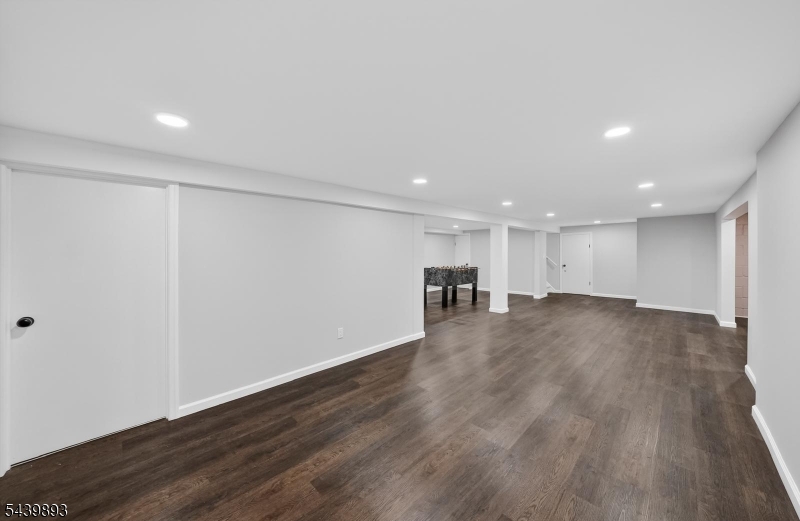3 Fulper Place Clinton, NJ 08809 - Photo 18 of 22