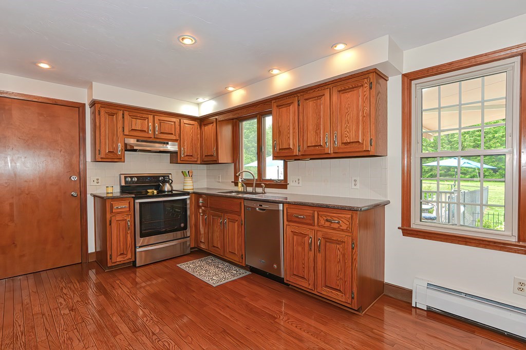 3 Pease Road Upton, MA 01568 - Photo 5 of 42 Gallery Image 5