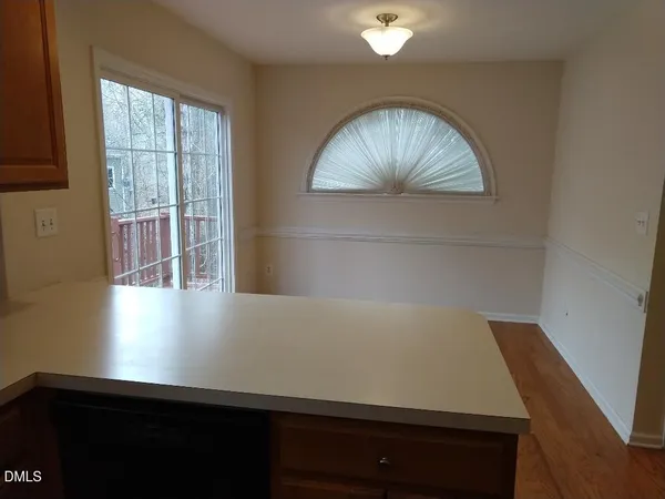 $2,375 | 136 Trafalgar Lane, Cary, NC 27513