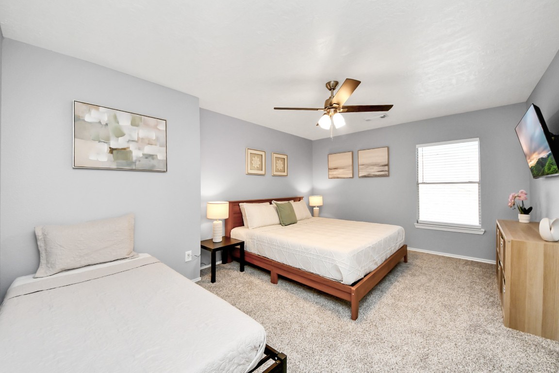 12711 Laurel Bank Way Houston, TX 77014 - Photo 32 of 49