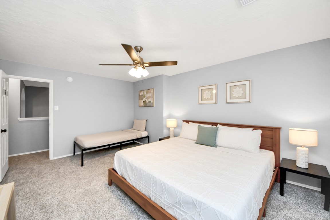 12711 Laurel Bank Way Houston, TX 77014 - Photo 33 of 49