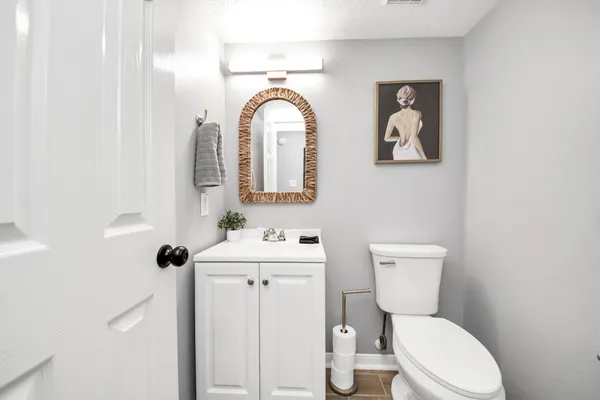 $13,500 | 12711 Laurel Bank Way, Houston, TX 77014