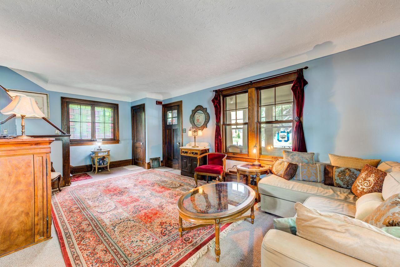1288 Rice Street St. Paul, MN 55117 - Photo 7 of 21 Gallery Image 7