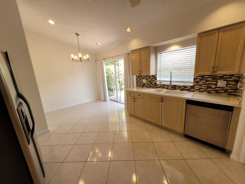 11750 Ripple Road Boynton Beach, FL 33437 - Photo 14 of 43 Gorgeous updated kitchen