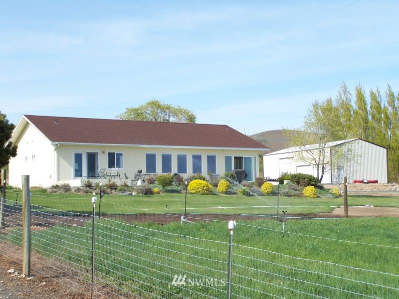 5546 Martin Road Northwest Ephrata, WA 98823 - Photo 1 of 1 Gallery Image 1
