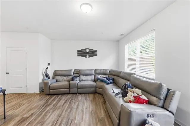 $189,000 | 11988 Fuller Street, Hampton, GA 30228