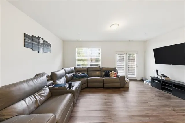 $189,000 | 11988 Fuller Street, Hampton, GA 30228