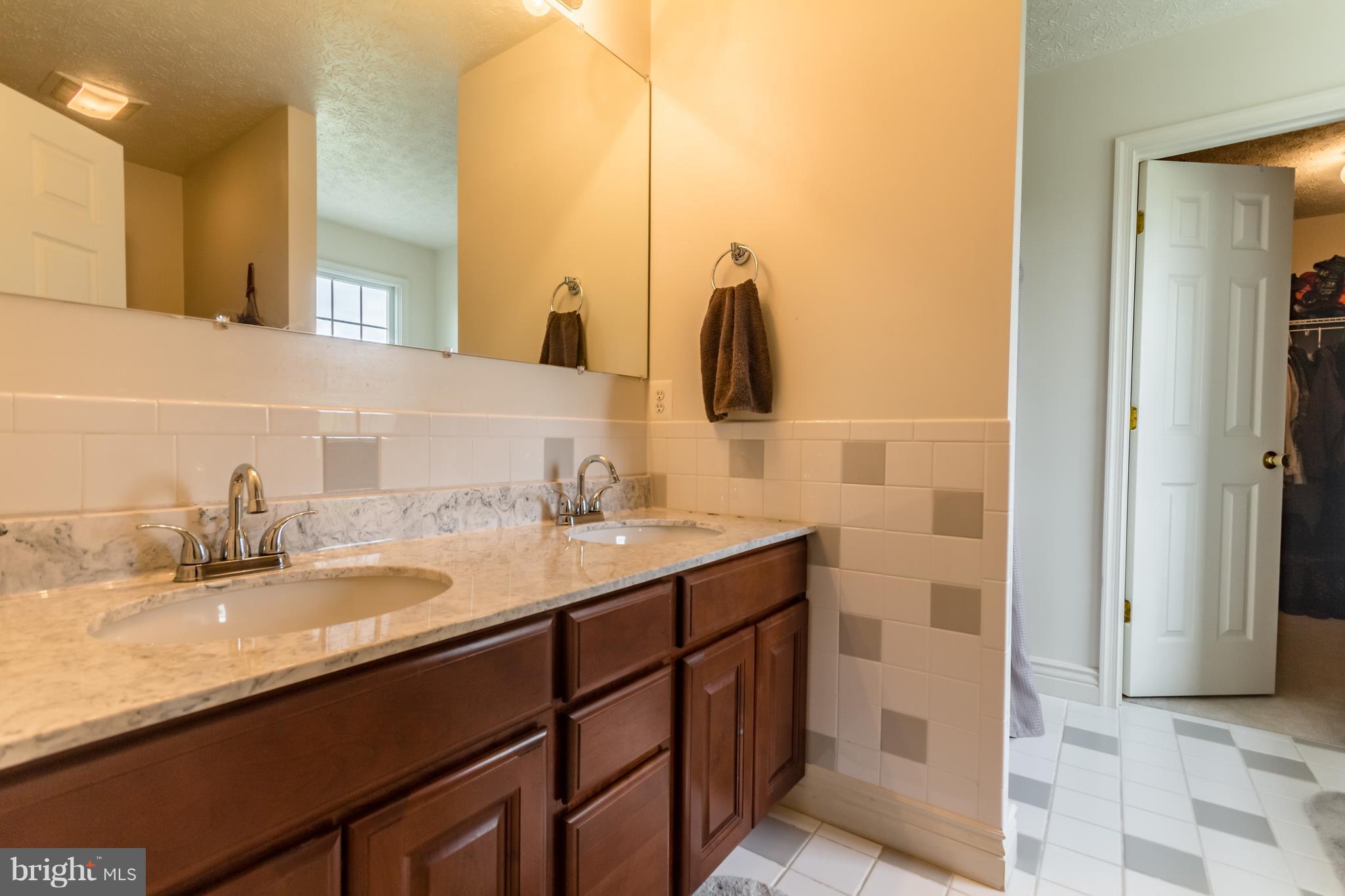 4403 Howellsville Road Front Royal, VA 22630 - Photo 15 of 30 Bath (Master)