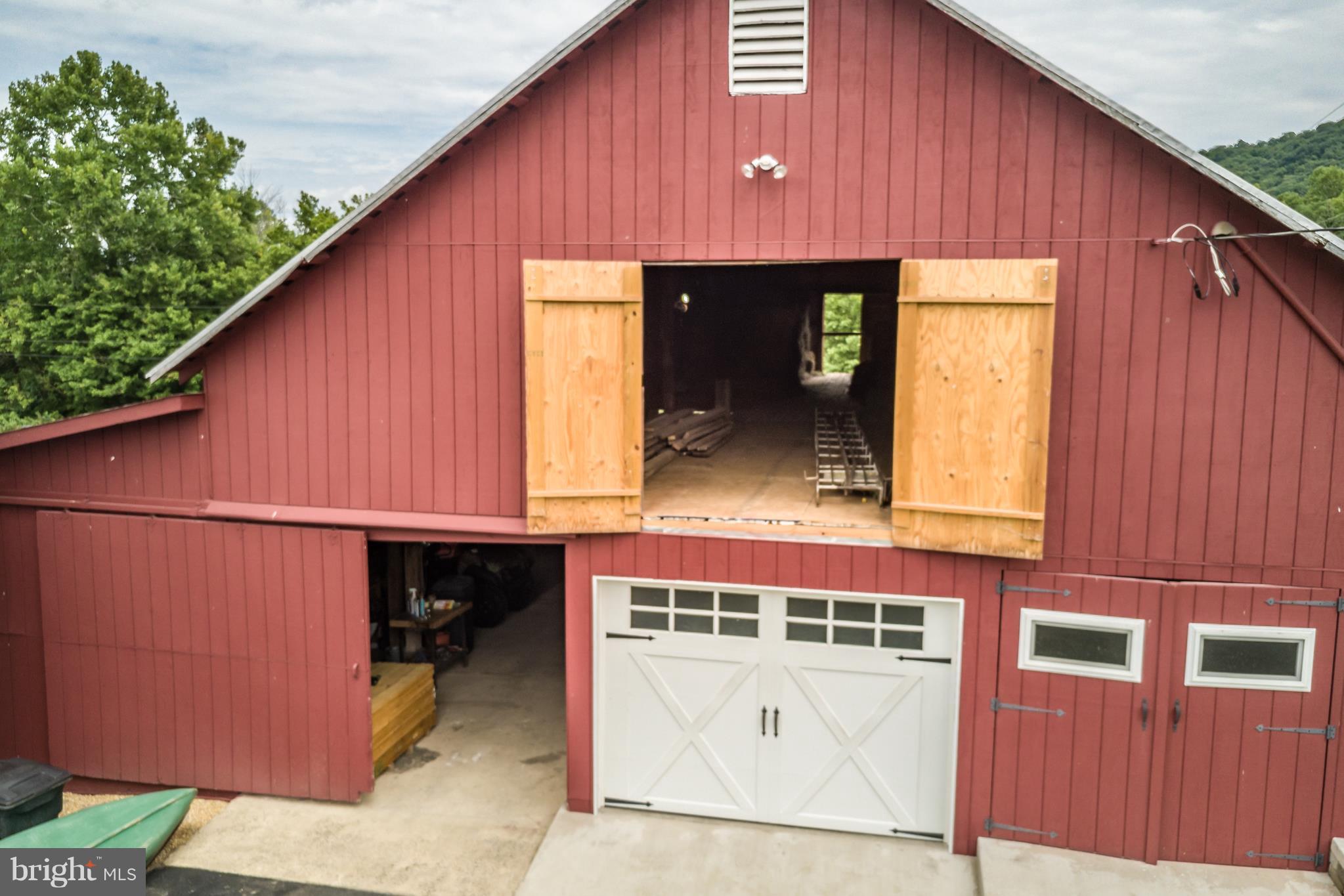 4403 Howellsville Road Front Royal, VA 22630 - Photo 23 of 30 Bath