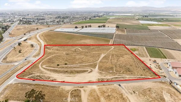 $4,700,000 | 3920 South Us Highway 101, Santa Maria, CA 93455