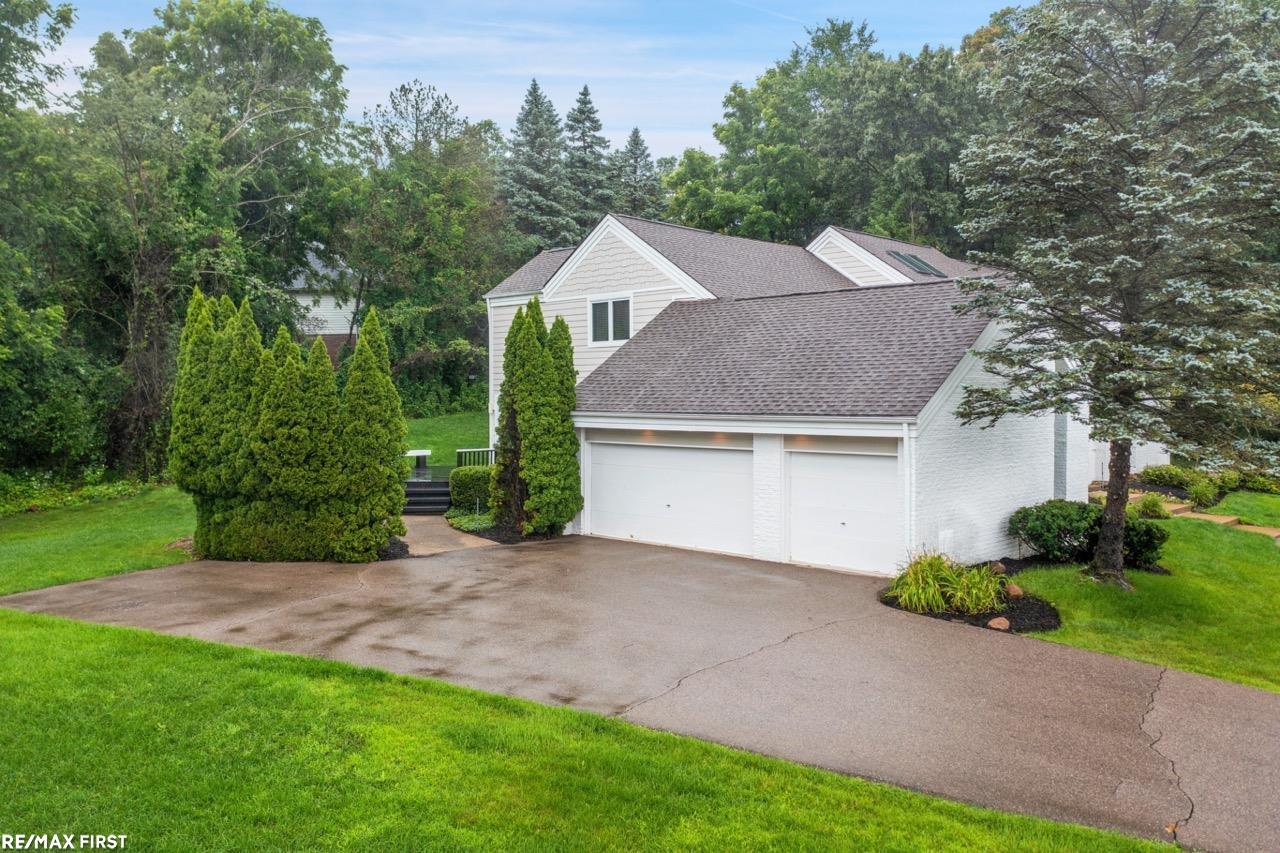5114 Stonehenge Drive Rochester, MI 48306 - Photo 37 of 53