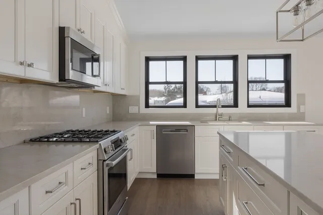 $1,190,000 | 1864 River Street, Boston, MA 02136